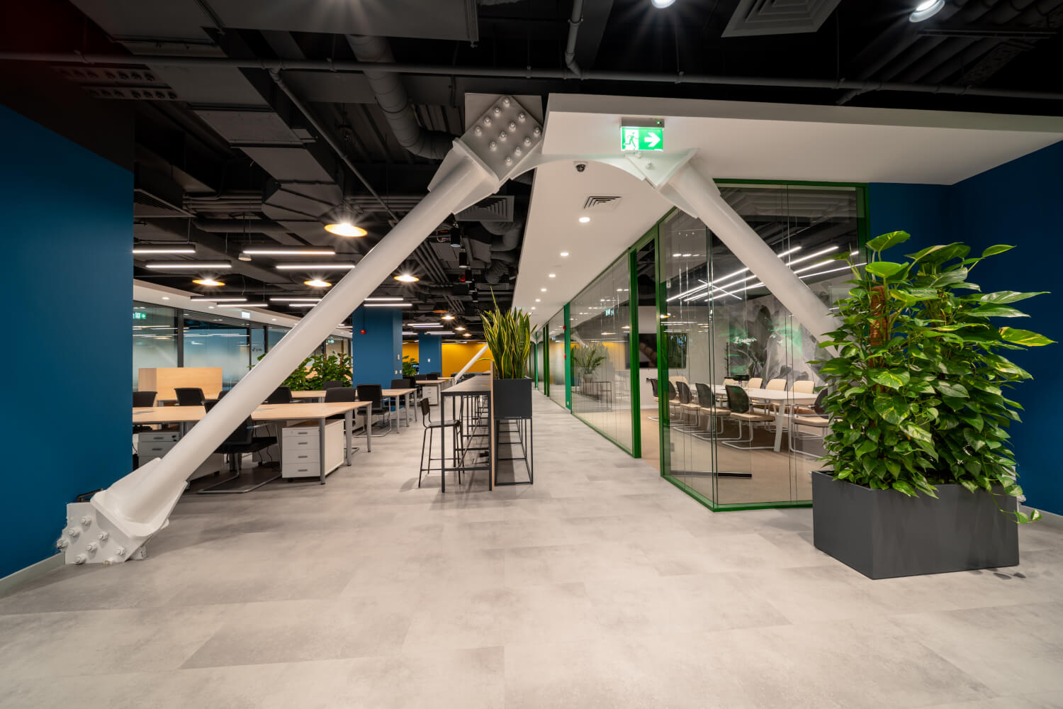 Meeting room with glass walls